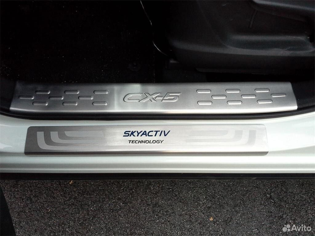 Накладки на внешние пороги (нерж.) на Mazda CX-5