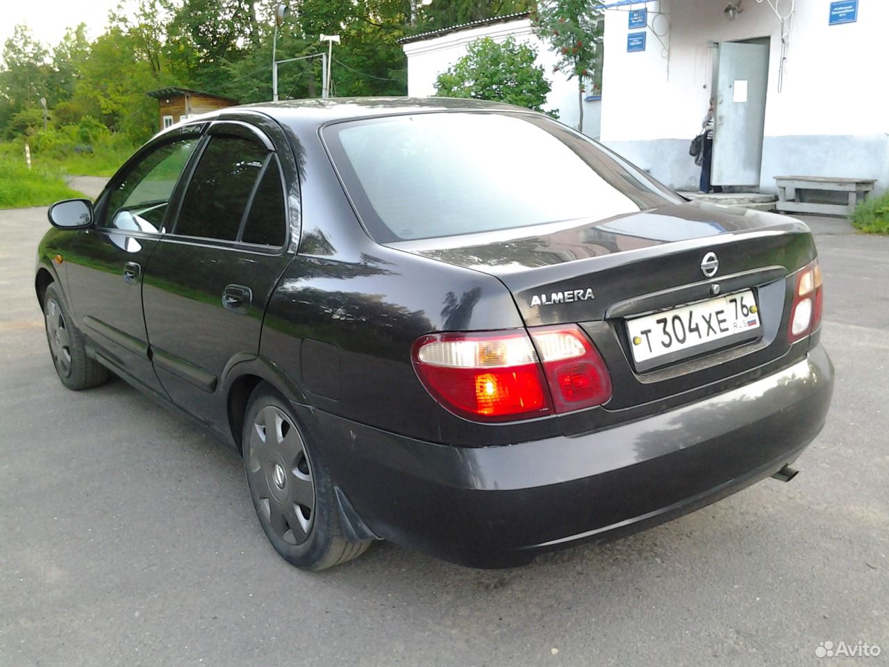 Nissan almera 2005 год