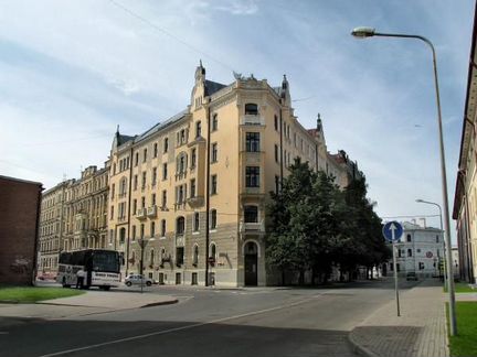 Коммерческая недвижимость (Латвия)