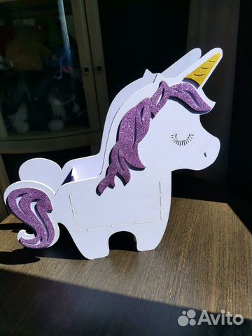 Коробка для подарков и цветов деревянная единорожк