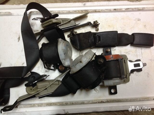 Ремень безопасности задний Infiniti fx35 fx45 s50