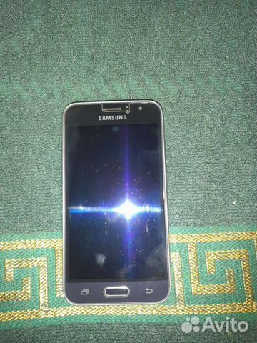 Телефон Samsung galaxy J1