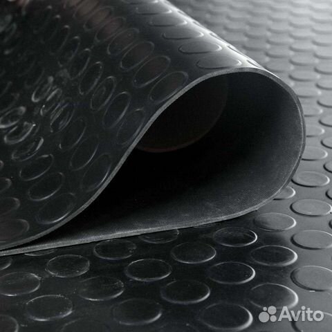 Коврик резиновый рулоном. В наличии