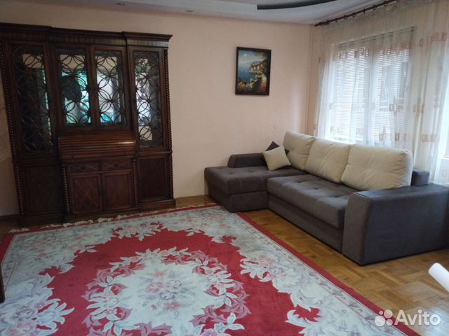 

2-к. квартира, 50 м², 1/2 эт.