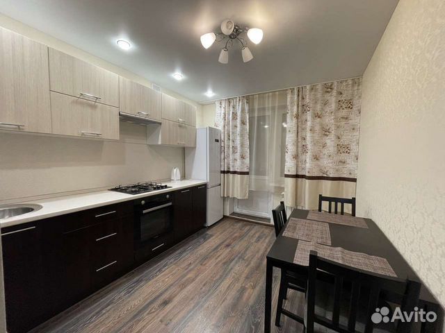 

1-к. квартира, 51 м², 2 кровати