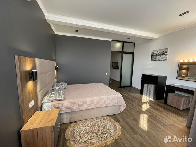 

1-к. квартира, 70 м², 2 кровати