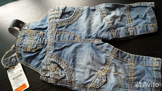 Комбинезон новый джинсовый zara на 3-6 месяцев Комбинезон новый джинсовый zara на 3-6 месяцев