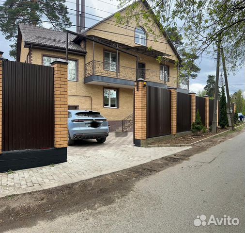 

6-к. дом, 350 м²
