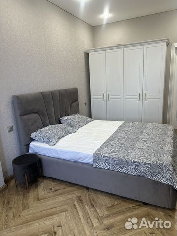 

1-к. квартира, 56 м², 7/10 эт.