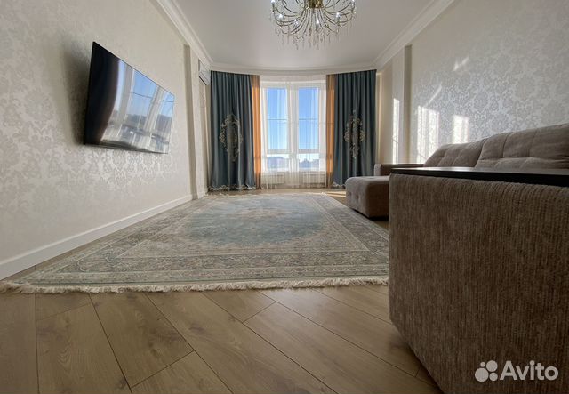 

2-к. квартира, 76 м², 1 кровать