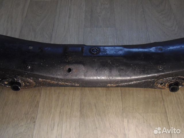 51206-05031 Балка задней подвески Toyota