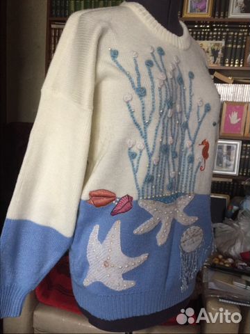 Джемпер ручной работы с вышивкой Джемпер ручной работы с вышивкой