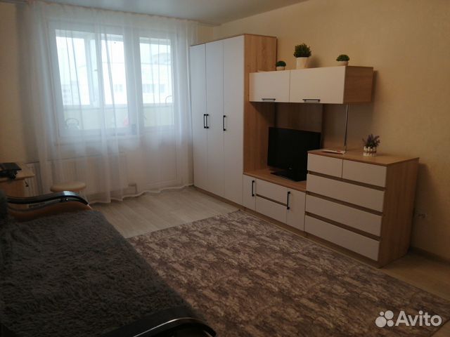 

1-к. квартира, 40 м², 9/9 эт.