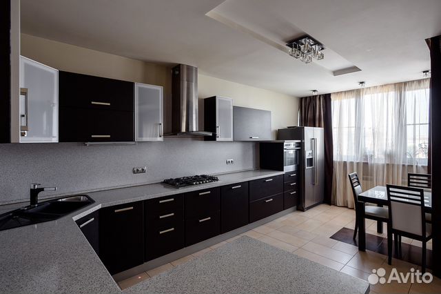 4-к квартира, 120 м², 5/6 эт.