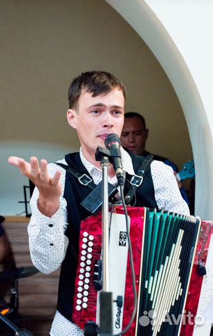 Музыканты баянист и скрипач на праздник Музыканты баянист и скрипач на праздник
