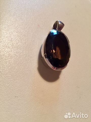 Кулон с раухтопазом Кулон с раухтопазом