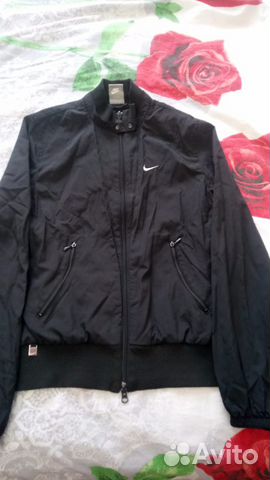 Ветровка Nike оригинал Ветровка Nike оригинал