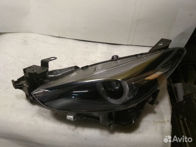 Mazda 3 фара LED диодная левая BSP551041H 2017г Mazda 3 фара LED диодная левая BSP551041H 2017г