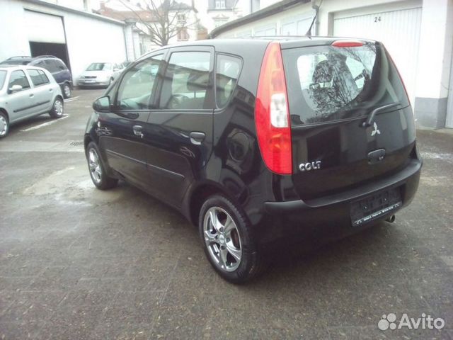 В разборе mitsubishi colt 2003 №133 черный В разборе mitsubishi colt 2003 №133 черный