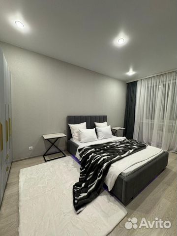 

2-к. квартира, 100 м², 1/7 эт.