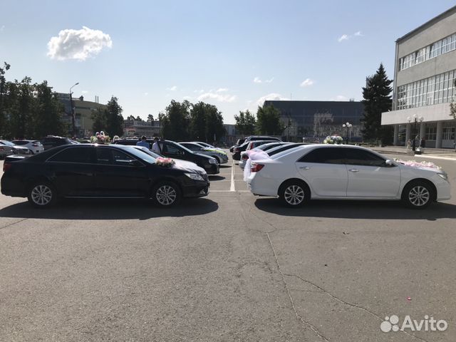 Автомобили на свадьбу Toyota Camry