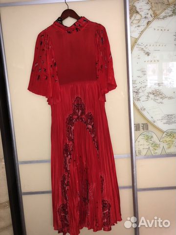 Платье Valentino Платье Valentino