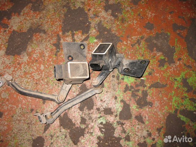 Mercedes W164 датчик крена кузова Mercedes W164 датчик крена кузова