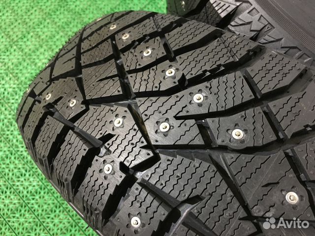 185 65 15 Nitto Spike новые зимние шины Комплект