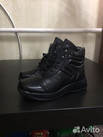 Ботинки новые кожаные Ботинки новые кожаные