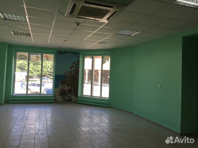 В центре под магазин.салон,банк,офис,клинику217 м²
