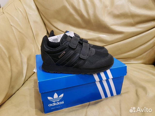 Кроссовки новые детские Adidas 32 и 33 р Кроссовки новые детские Adidas 32 и 33 р