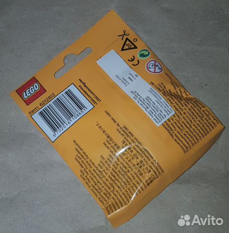 Минифигурка lego Minifigures cерия 18 синий рыцарь