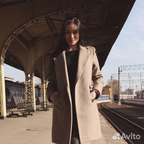 Пальто женское 42