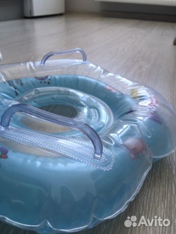 Новый круг для купания и стульчик б/у для купания Новый круг для купания и стульчик б/у для купания