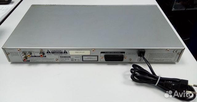 DVD-плеер thomson DTH211E