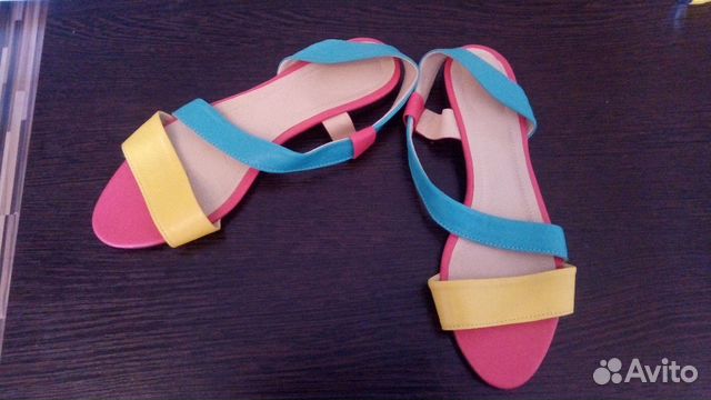 Сандалии Сандалии