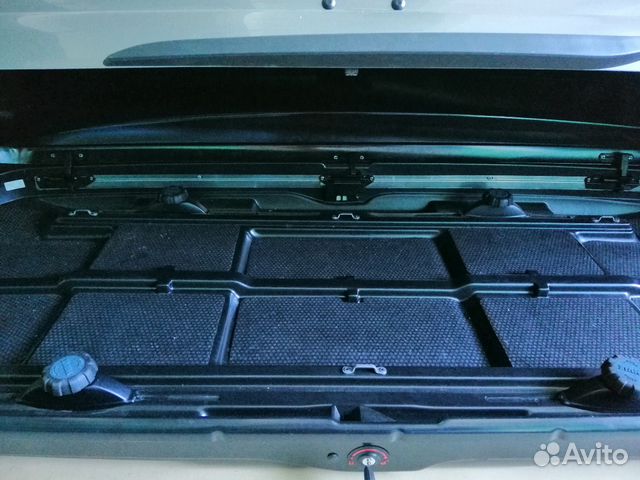 Автобокс Thule Dynamic 800 titan