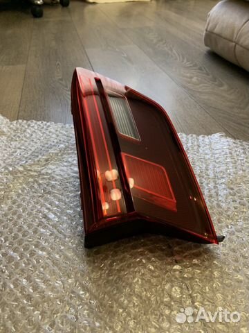 Фонарь задний левый внутренний Тигуан 2