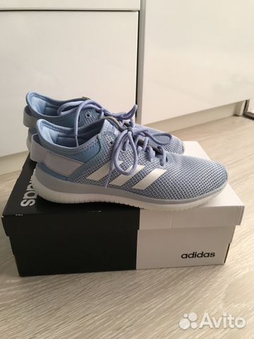 Кроссовки Adidas фирменные Кроссовки Adidas фирменные