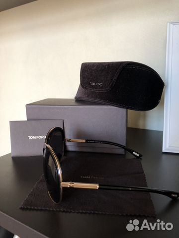 Солнцезащитные очки Tom Ford