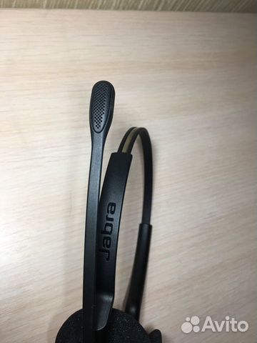 Jabra BIZ 2300 с шумоподавлением микрофона Jabra BIZ 2300 с шумоподавлением микрофона