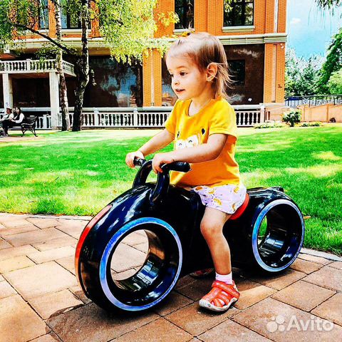 Беговел Star One Scooter / Tron Bike / Premium
