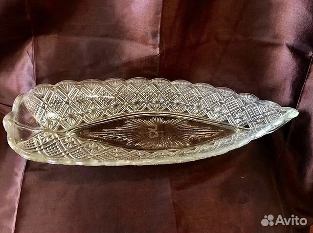 Блюдо.Селедочница.гхз.Старинное стекло