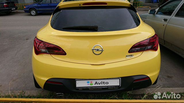 Opel Astra GTC 1.4 AT, 2013, 40 000 км
