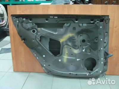 Дверь задняя левая audi А6 C6 4F бу