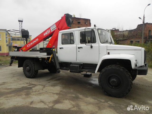 Услуги автовышки (18 м) Услуги автовышки (18 м)