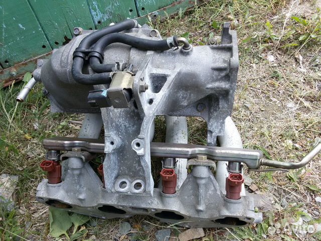 Топливная рампа (рейка) Nissan QG18DE