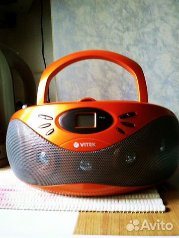 Магнитола vitek-3952 с CD/MP3-проигрывателем(новая