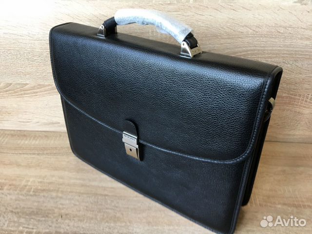 Мужской портфель из натуральной кожи Мужской портфель из натуральной кожи