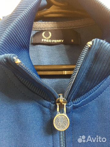 Олимпийка Fred Perry лампасы Олимпийка Fred Perry лампасы